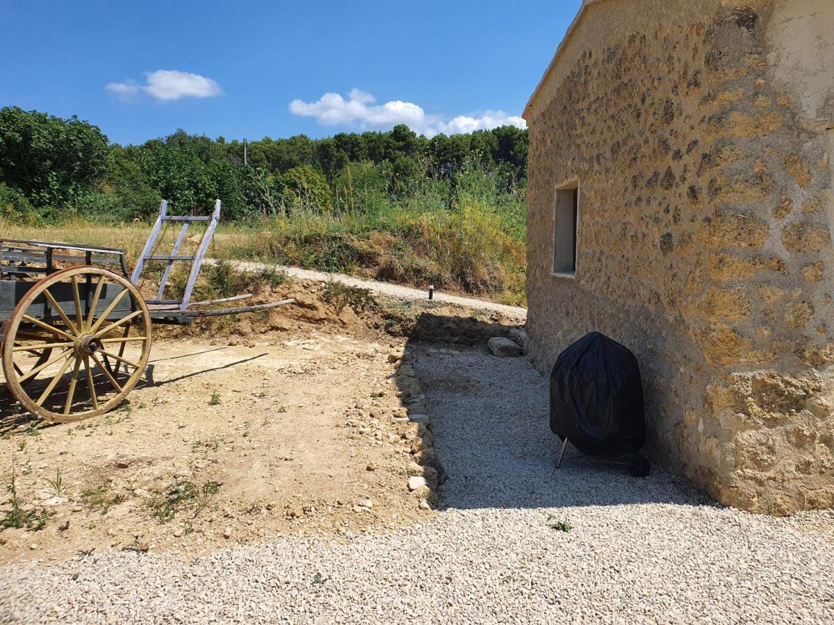 Bastide Bellugue Maison D'Hotes Reseau Bienvenue A La Ferme A 3 Minutes De Lourmarin Bed & Breakfast Cadenet Exterior photo